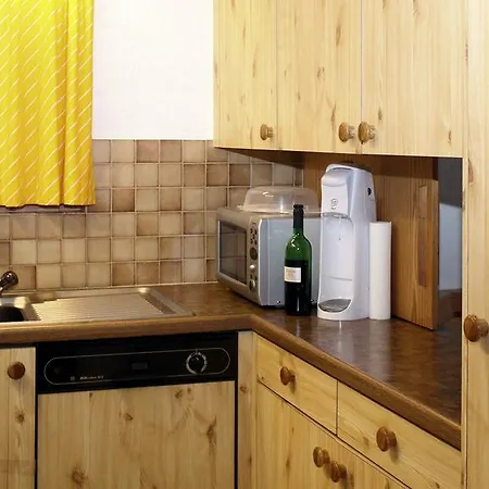 Haus Azalea Apartment
