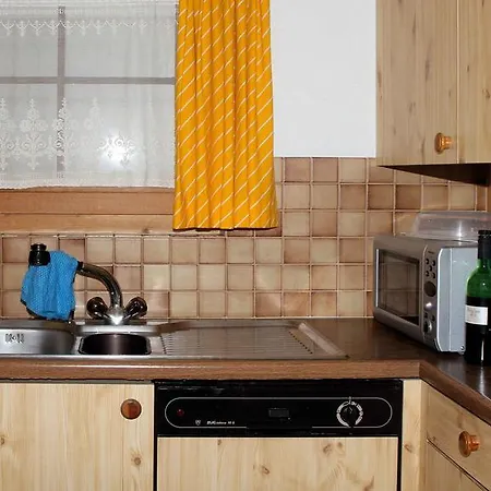 Haus Azalea Apartment